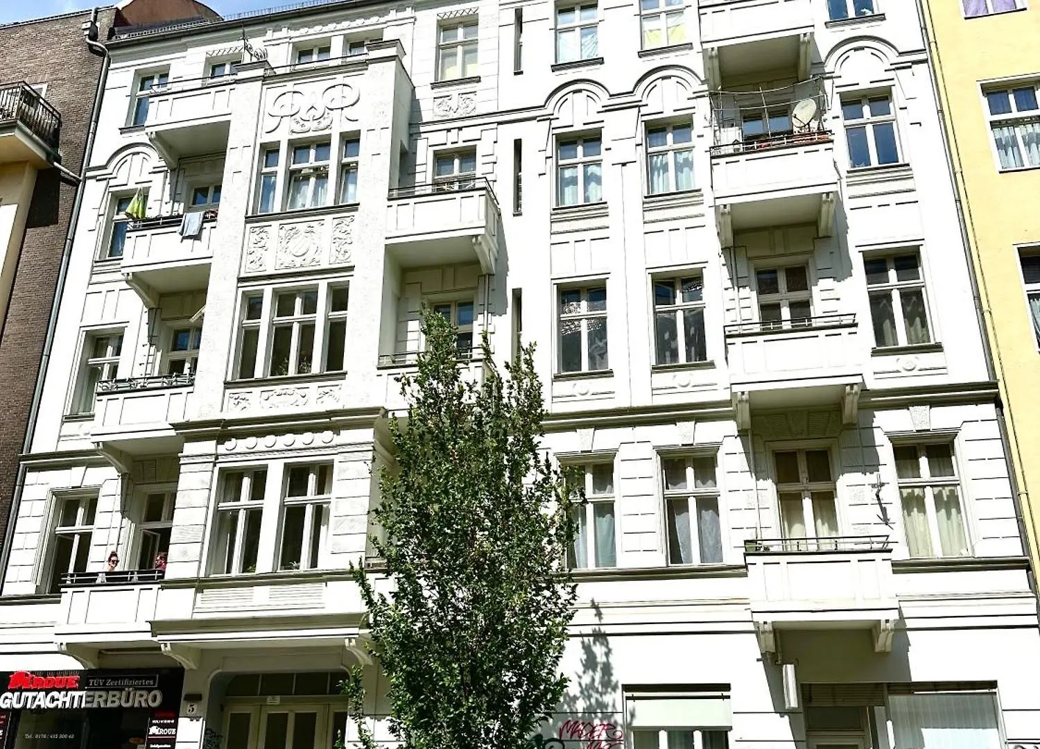Central Nests - Modernes Apartment Mit Zwei Baedern Берлин 0*,