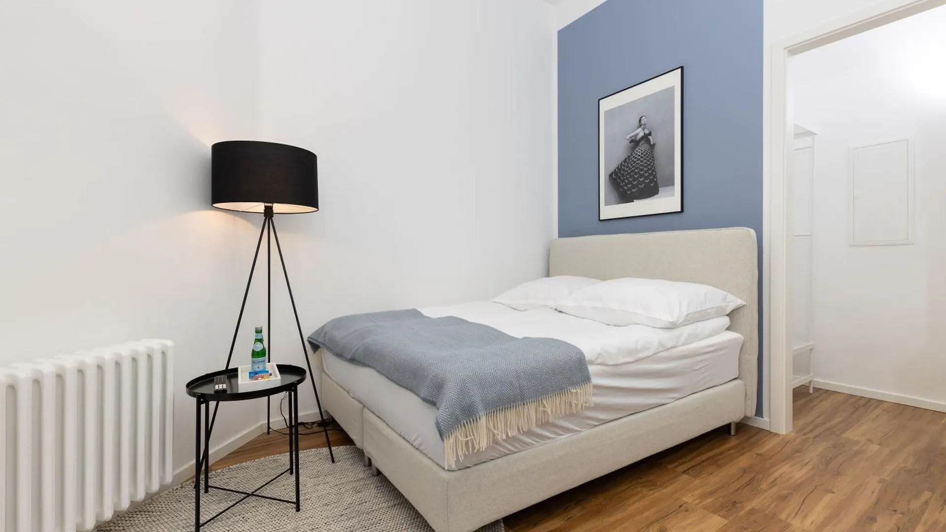 Central Nests - Modernes Apartment Mit Zwei Baedern Берлин
